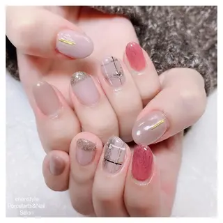 ミディアム ネイル 🐾enen style 🐾のネイルデザイン