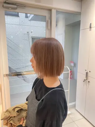 ショート カラー ヘアアレンジ 艶カラー✨縮毛矯正✨ 翁長孝輔のヘアスタイル