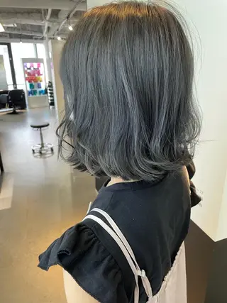 ミディアム カラー ショート/脱白髪染め ☆宇﨑悠実のヘアスタイル