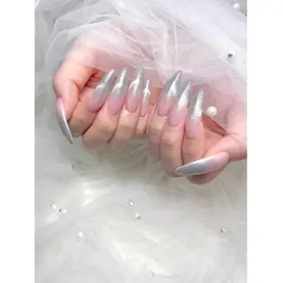 ネイル PEEKABOO NAIL 梅田のネイルデザイン
