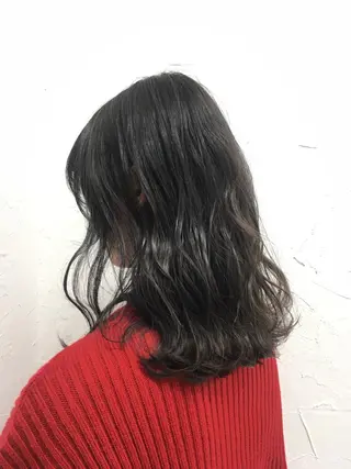 ミディアム カラー 脱!黒髪 ダブルカラー【上野】のヘアスタイル