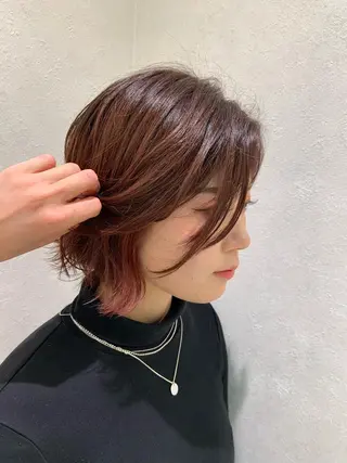 ショート カラー パーマ ヘアアレンジ ハイトーンカラー🤍 山下 優華のヘアスタイル