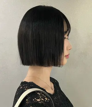 ショート カラー 韓国ボブ/ハッシュ カットKIRAのヘアスタイル