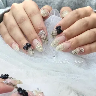 ネイル studio tam 髙橋彩夏のネイルデザイン