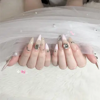 ネイル KANA🐬ワンホン ネイル🩵当日予約○のネイルデザイン