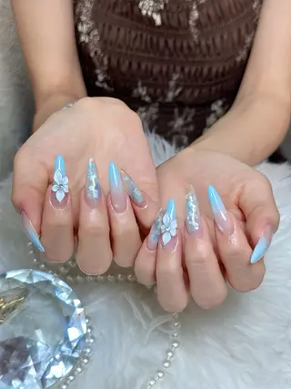 ネイル Eli Muse 新宿ネイルのネイルデザイン
