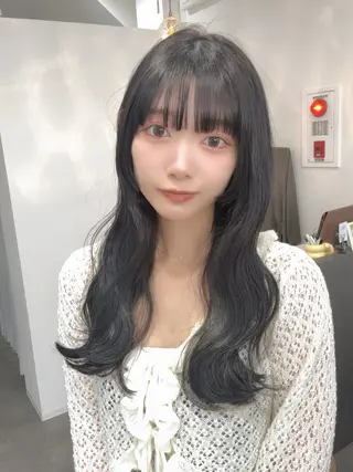 ロング カラー uru" すずきさゆりのヘアスタイル