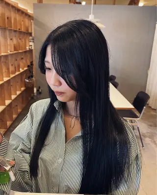 ロング カラー ナチュラル&ラフヘア 松尾 凌のヘアスタイル