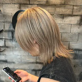カラー メンズ 🫧💞ハイトーン 瀧田 菜々花🦄🫧のヘアスタイル