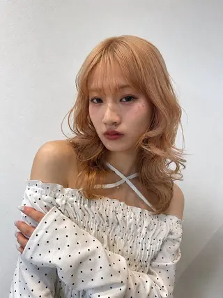 セミロング カラー ハイトーン/エクステ /🎀YUINA🎀のヘアスタイル