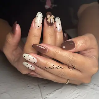 ネイル nailsalon N iJiのネイルデザイン