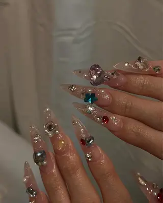 カラー Han chanのネイルデザイン