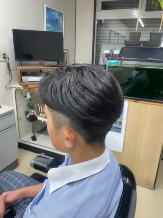パーマ メンズ 片桐 航太のヘアスタイル