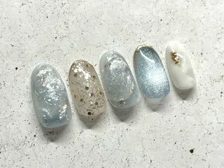 ネイル ルプラボウ 坂木 桃子のネイルデザイン