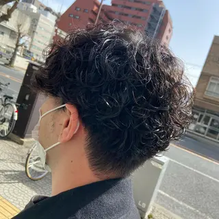 ショート パーマ メンズ 💜推しインナー カラー/菊池柊真💜のヘアスタイル