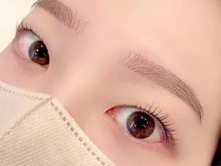 アイブロウ LELEGANCE eyelashの眉毛・アイブロウイメージ