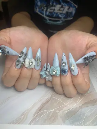 ネイル akina nailsのネイルデザイン