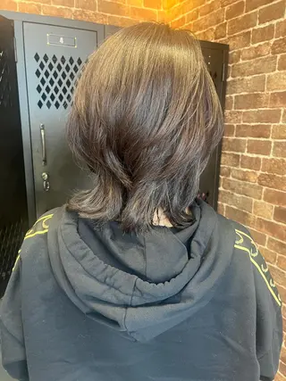 ミディアム カラー パーマ ヘアアレンジ メンズ キッズ ネイル マツエク・マツパ アイブロウ 久木原 ゆりのヘアスタイル