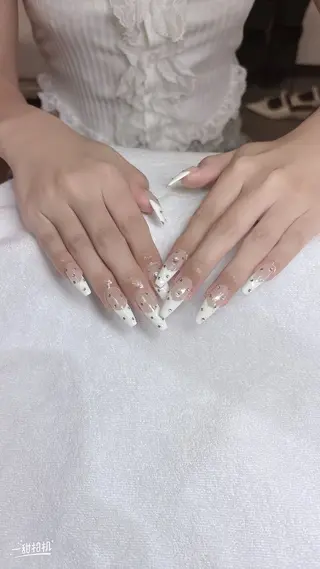 カラー RUBY NAIL SPAのネイルデザイン