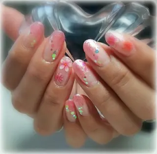 ネイル ヘアアレンジ Mrs Nailのネイルデザイン