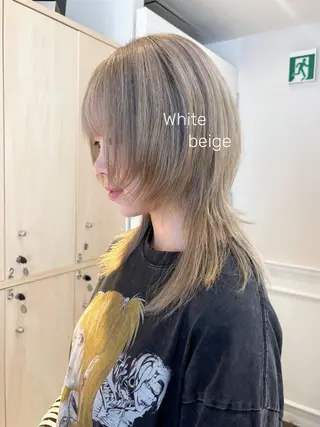 セミロング カラー 柔らかgirly/ レイヤー/yuiのヘアスタイル