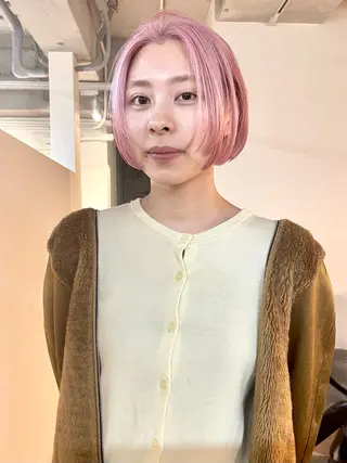 ミディアム カラー 安部佑哉/ハイトーン /グランジ/レイヤーのヘアスタイル