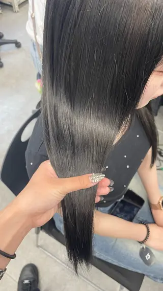カラー ヘアアレンジ 🖤艶髪／髪質改善 横浜美容室／ゆりのヘアスタイル