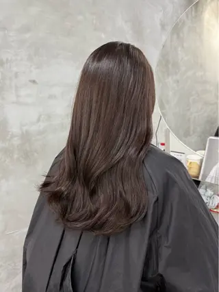 ロング カラー yuuna ✮ door whiteのヘアスタイル