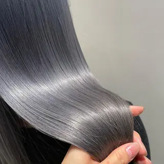 ロング パーマ clomus AZUのヘアスタイル
