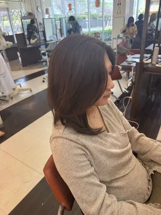 ミディアム レイヤー職人・ 似合せ美容師そうまのヘアスタイル