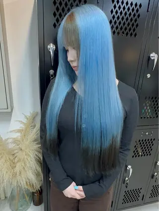 ロング カラー 柏井 陽菜のヘアスタイル