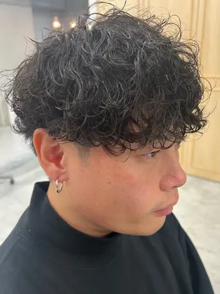 ショート パーマ 曲がる縮毛矯正 バレイヤージュ森田のヘアスタイル