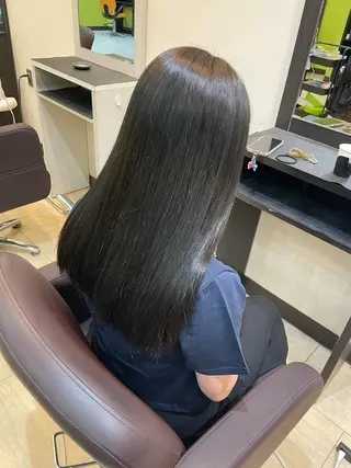 ロング 奥野JAPAN🌈 艶髪カラーのヘアスタイル