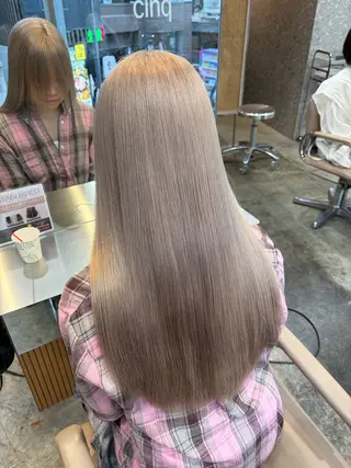 ロング ミルクティーベージュ レイヤー/あげは🎀のヘアスタイル