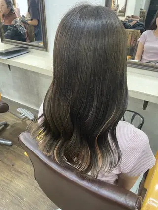 セミロング 横浜🦋ハイトーン 🫐シャドウルーツのヘアスタイル