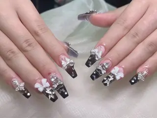 ネイル lucky nail 歌舞伎町のネイルデザイン