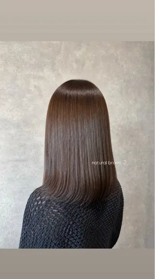ミディアム カラー 山路 望花のヘアスタイル