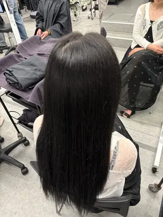 カラー 透明感カラー🫧 EMAのヘアスタイル