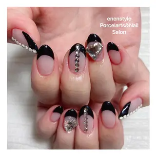 ミディアム ネイル 🐾enen style 🐾のネイルデザイン