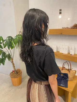 ロング カラー パーマ ヘアアレンジ 、 、のヘアスタイル