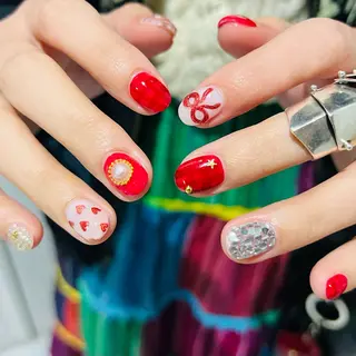 ネイル i+ söpö .nのネイルデザイン