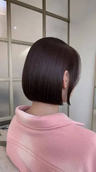ショート ボブ ×縮毛矯正きりのヘアスタイル