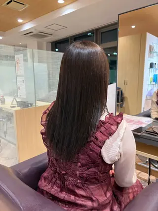 カラー 菊地 楓のヘアスタイル