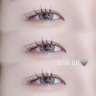 マツエク・マツパ 束感まつパ/ワンホン 𝐑𝐈𝐊𝐎🎀のマツエク・マツパデザイン