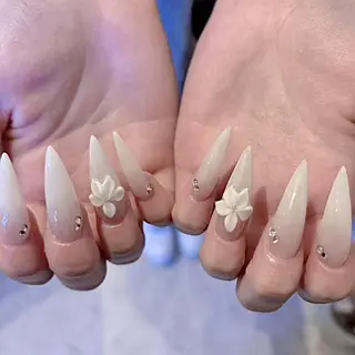 ネイル 🍑長さだし ワンホン💅モモコのネイルデザイン