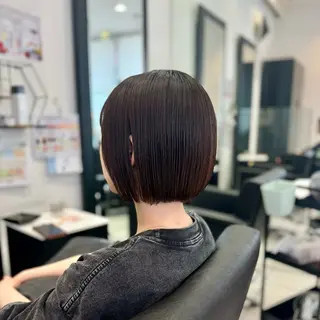 カラー 黒田 伯のヘアスタイル
