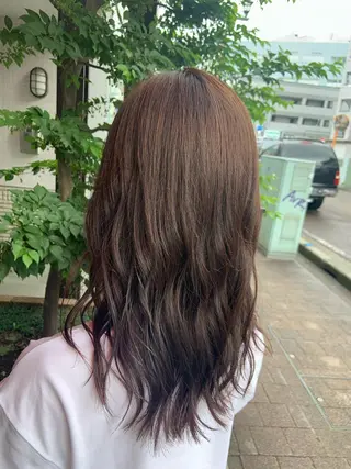 セミロング カラー パーマ ヘアアレンジ ハイトーンカラー🤍 山下 優華のヘアスタイル