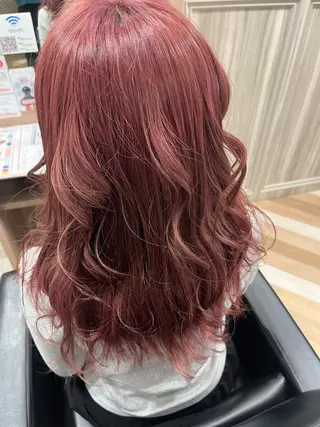 セミロング カラー 艶髪特化 しゅんぼう 長岡髪質改善のヘアスタイル