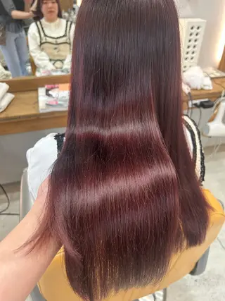 ロング 小澤 志穂のヘアスタイル