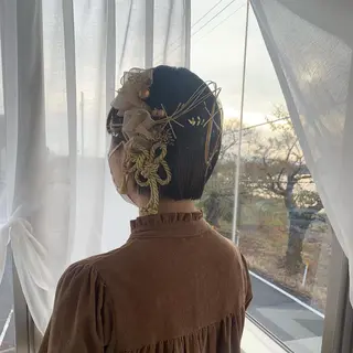 ショート ヘアアレンジ 本間 結衣のヘアスタイル